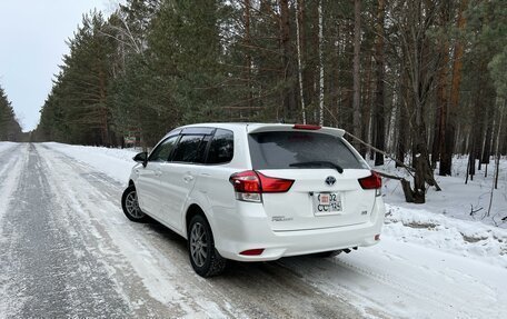 Toyota Corolla, 2018 год, 1 555 000 рублей, 4 фотография