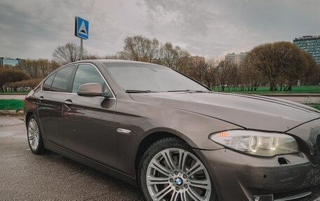 BMW 5 серия, 2012 год, 1 910 000 рублей, 4 фотография