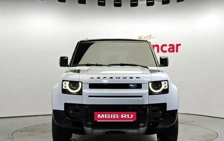 Land Rover Defender II, 2023 год, 11 800 000 рублей, 8 фотография