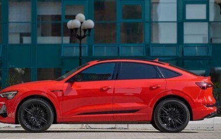 Audi e-tron Sportback I, 2020 год, 5 550 000 рублей, 7 фотография