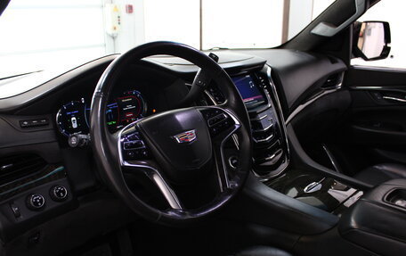 Cadillac Escalade IV, 2015 год, 4 495 000 рублей, 10 фотография