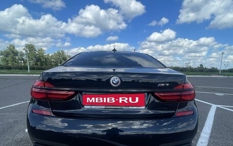 BMW 7 серия, 2015 год, 3 999 000 рублей, 4 фотография