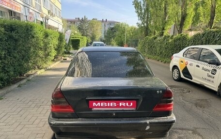 Mercedes-Benz C-Класс, 1998 год, 280 000 рублей, 2 фотография