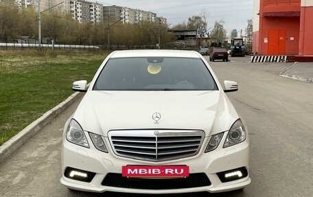 Mercedes-Benz E-Класс, 2010 год, 1 579 000 рублей, 2 фотография