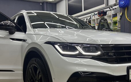 Volkswagen Tiguan II, 2021 год, 4 700 000 рублей, 7 фотография