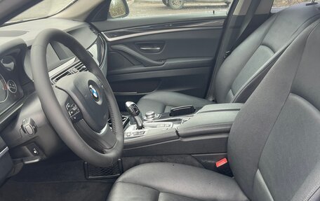 BMW 5 серия, 2012 год, 1 950 000 рублей, 11 фотография