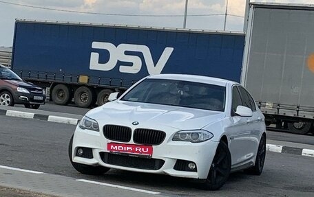 BMW 5 серия, 2012 год, 1 950 000 рублей, 9 фотография