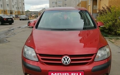 Volkswagen Golf Plus I, 2007 год, 650 000 рублей, 2 фотография