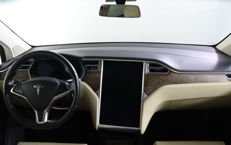 Tesla Model X I, 2016 год, 4 174 000 рублей, 15 фотография