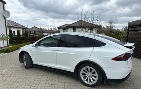 Tesla Model X I, 2016 год, 5 000 000 рублей, 3 фотография
