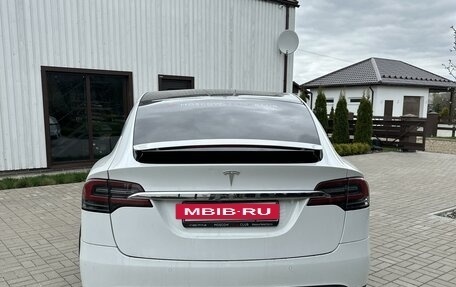 Tesla Model X I, 2016 год, 5 000 000 рублей, 4 фотография