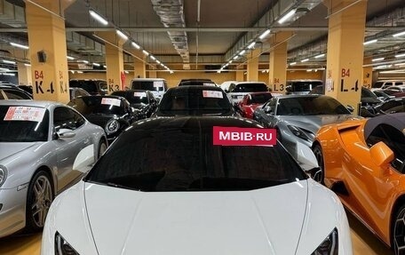 Lamborghini Huracán, 2020 год, 26 000 000 рублей, 3 фотография