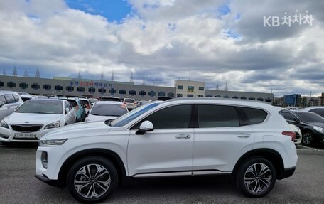 Hyundai Santa Fe IV, 2018 год, 2 180 001 рублей, 2 фотография