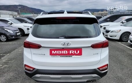 Hyundai Santa Fe IV, 2018 год, 2 180 001 рублей, 5 фотография
