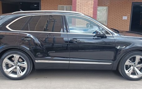 Bentley Bentayga I, 2018 год, 14 900 000 рублей, 4 фотография