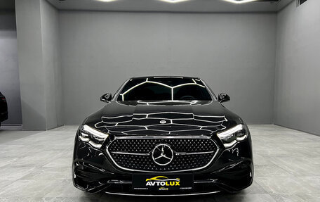 Mercedes-Benz E-Класс, 2023 год, 10 999 000 рублей, 2 фотография