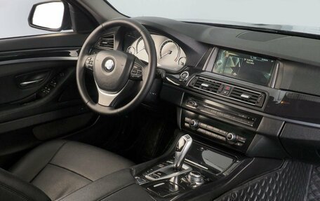 BMW 5 серия, 2015 год, 2 220 000 рублей, 10 фотография