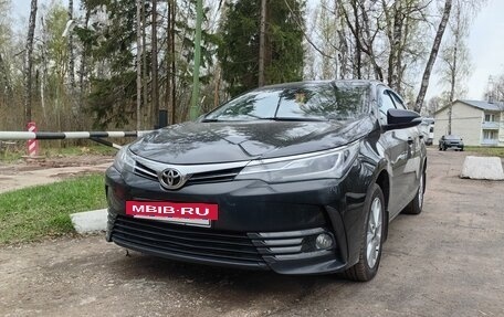 Toyota Corolla, 2017 год, 1 370 000 рублей, 2 фотография
