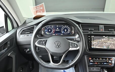 Volkswagen Tiguan II, 2021 год, 2 440 013 рублей, 5 фотография