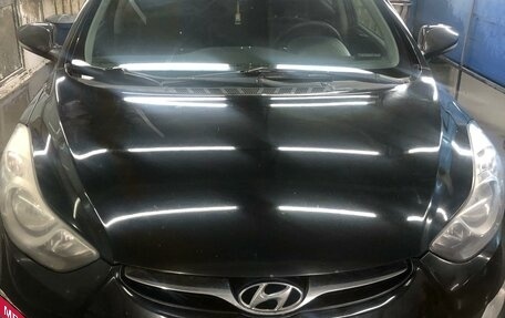 Hyundai Elantra V, 2013 год, 900 000 рублей, 4 фотография