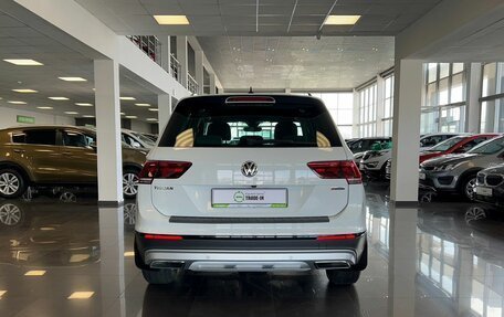 Volkswagen Tiguan II, 2019 год, 2 745 000 рублей, 4 фотография