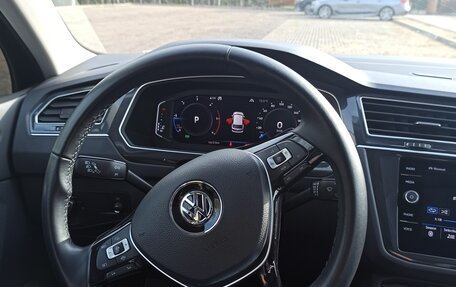Volkswagen Tiguan II, 2020 год, 4 028 000 рублей, 25 фотография