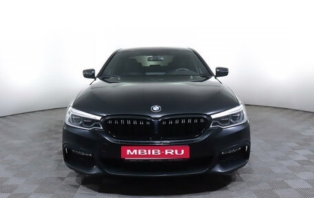 BMW 5 серия, 2018 год, 3 999 000 рублей, 2 фотография