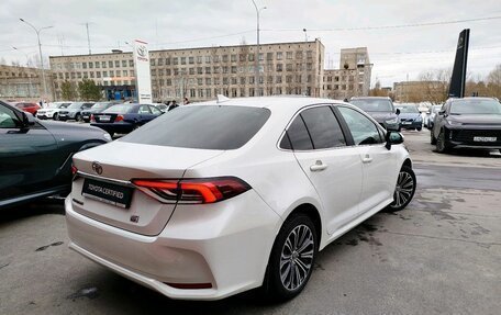 Toyota Corolla, 2021 год, 2 400 000 рублей, 5 фотография