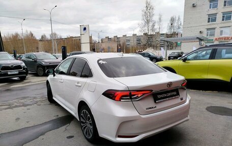 Toyota Corolla, 2021 год, 2 400 000 рублей, 7 фотография