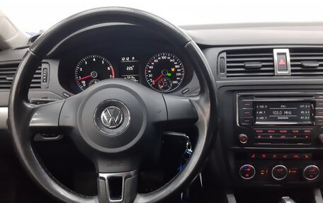 Volkswagen Jetta VI, 2012 год, 1 260 000 рублей, 14 фотография