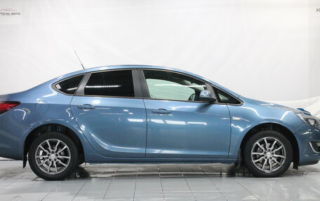 Opel Astra J, 2013 год, 1 049 000 рублей, 3 фотография