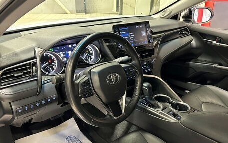 Toyota Camry, 2021 год, 3 987 000 рублей, 12 фотография