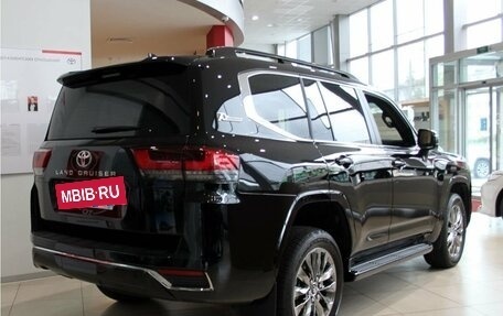 Toyota Land Cruiser, 2023 год, 15 030 000 рублей, 3 фотография