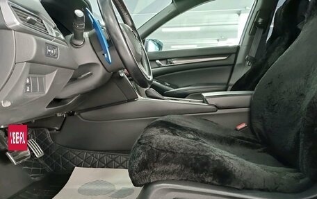 Honda Accord IX рестайлинг, 2018 год, 1 970 000 рублей, 10 фотография