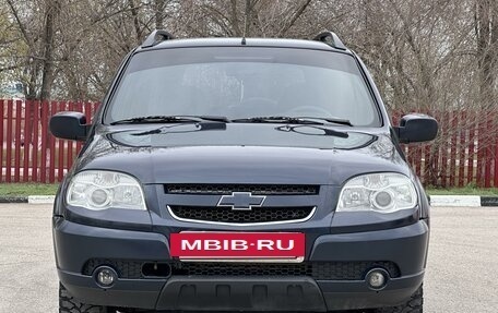 Chevrolet Niva I рестайлинг, 2011 год, 565 000 рублей, 2 фотография