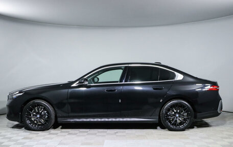 BMW 5 серия, 2023 год, 9 850 000 рублей, 8 фотография