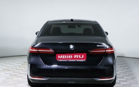 BMW 5 серия, 2023 год, 9 850 000 рублей, 6 фотография