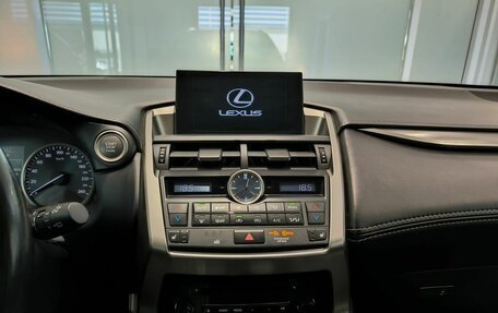 Lexus NX I, 2016 год, 3 220 000 рублей, 4 фотография