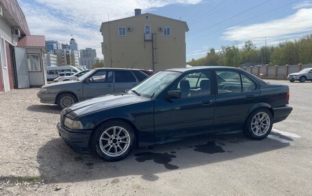 BMW 3 серия, 1994 год, 250 000 рублей, 4 фотография