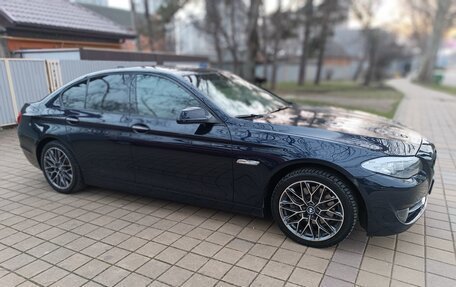 BMW 5 серия, 2012 год, 2 102 000 рублей, 7 фотография