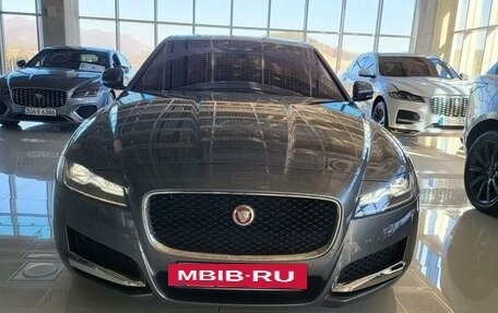 Jaguar XF II, 2019 год, 2 240 000 рублей, 3 фотография
