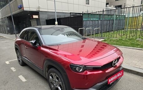Mazda MX-30, 2021 год, 2 650 000 рублей, 2 фотография