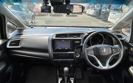 Honda Fit III, 2019 год, 1 000 000 рублей, 17 фотография