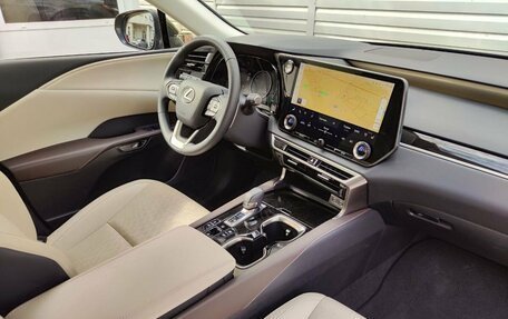 Lexus RX IV рестайлинг, 2022 год, 9 497 000 рублей, 19 фотография