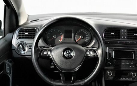 Volkswagen Polo VI (EU Market), 2016 год, 1 049 000 рублей, 8 фотография