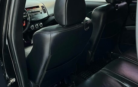 Mitsubishi Outlander III рестайлинг 3, 2010 год, 1 220 000 рублей, 10 фотография