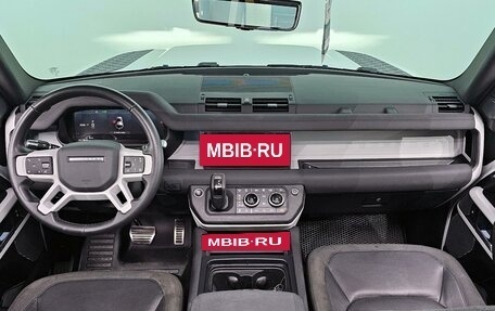 Land Rover Defender II, 2021 год, 5 999 999 рублей, 7 фотография
