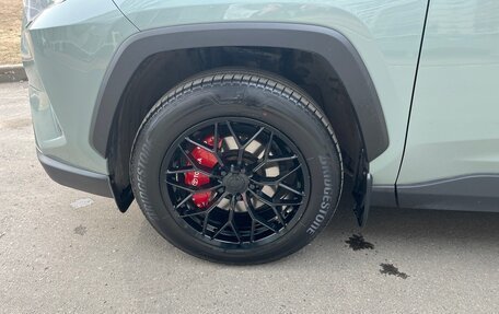 Toyota RAV4, 2019 год, 2 890 000 рублей, 5 фотография