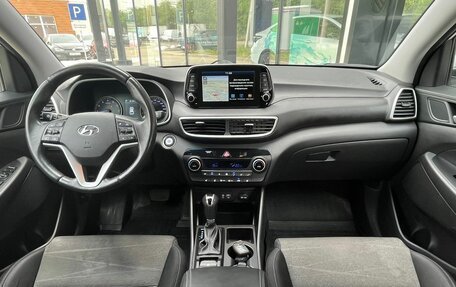 Hyundai Tucson III, 2018 год, 2 300 000 рублей, 9 фотография