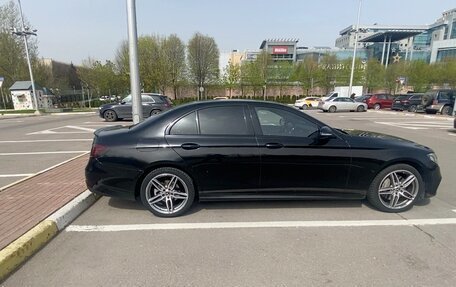 Mercedes-Benz E-Класс, 2019 год, 3 250 000 рублей, 3 фотография